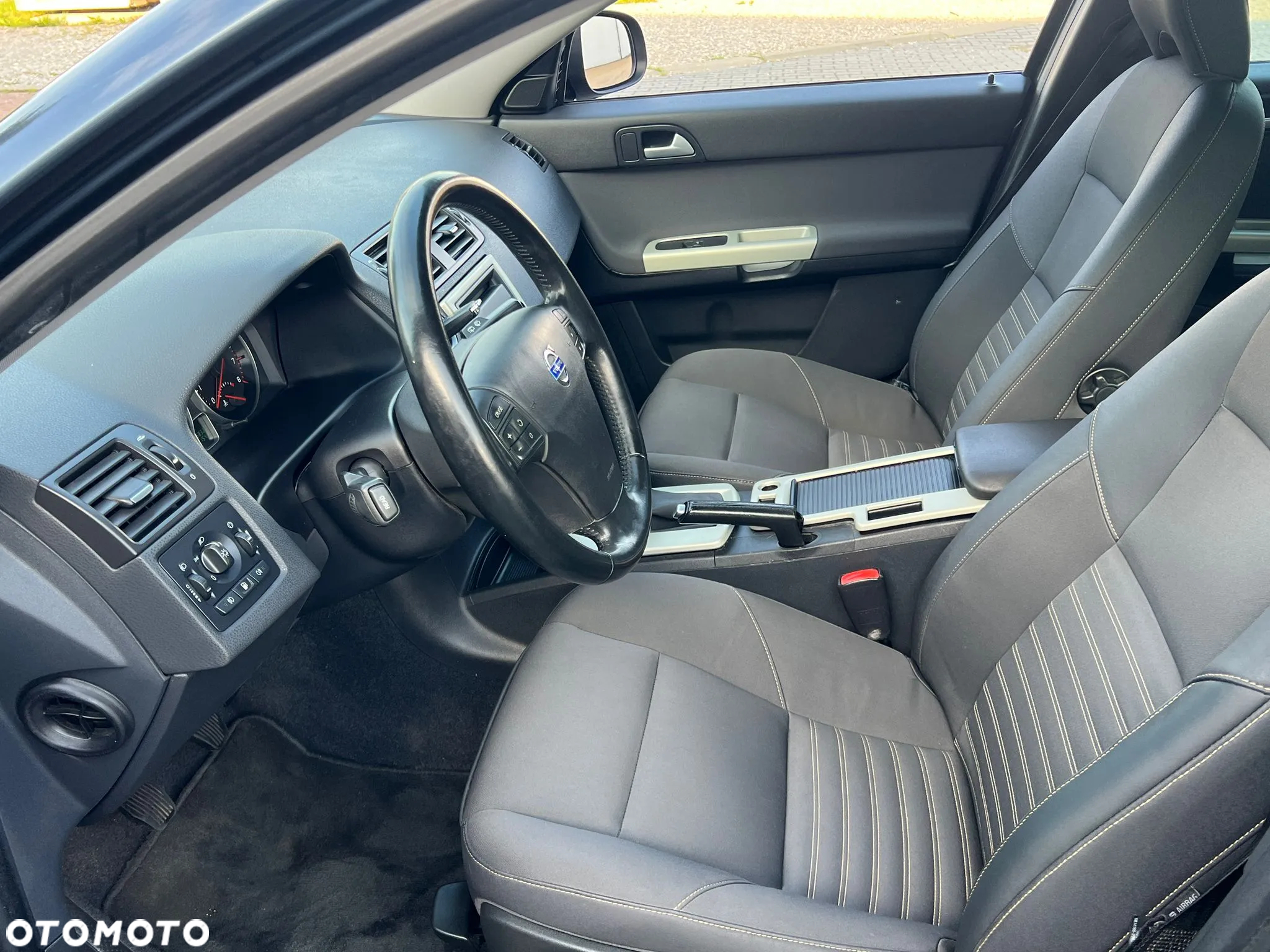 Volvo V50 - 17