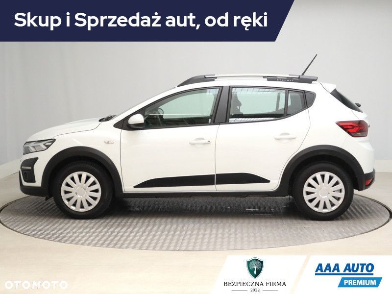 Dacia Sandero - 4