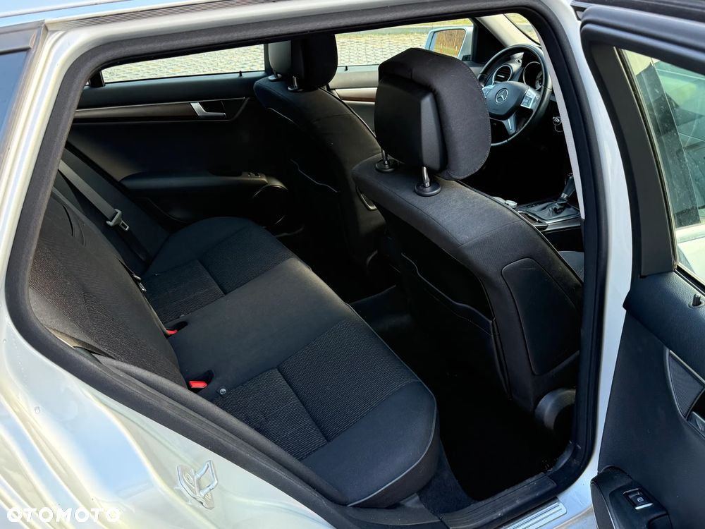 Mercedes-Benz Klasa C - 14