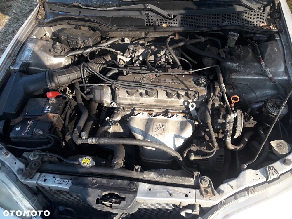 Honda Accord 99-02  HB  Klapa tylna z Lotką błotnik   drzwi Szyba boczna - 3