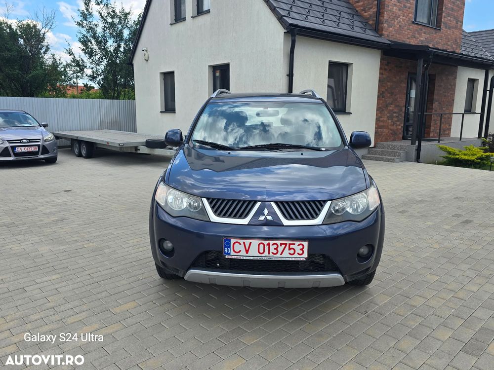 Mitsubishi Outlander 2.0 DI-D Intense - 22