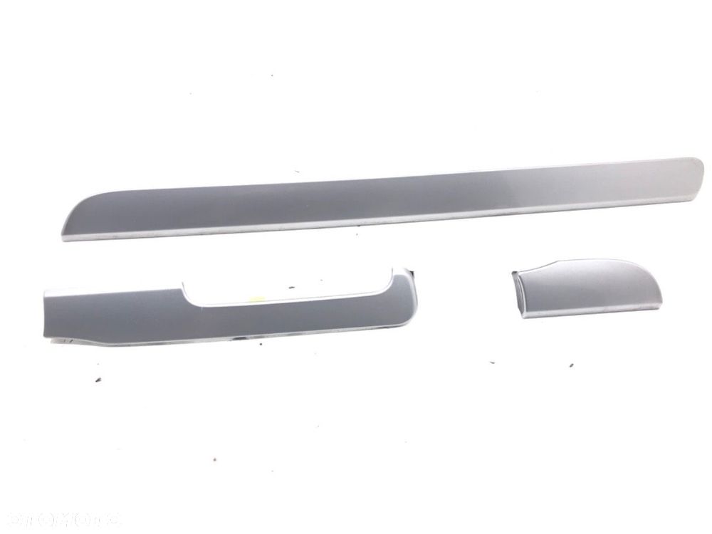 LISTWY DEKOR - 130.00 PLN - VW GOLF VI Variant (AJ5) 2009 - 2014 1.6 TDI 77 kW [105 KM] olej - 1