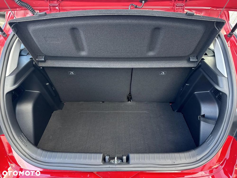 Hyundai i20 1.2 Pure - 16