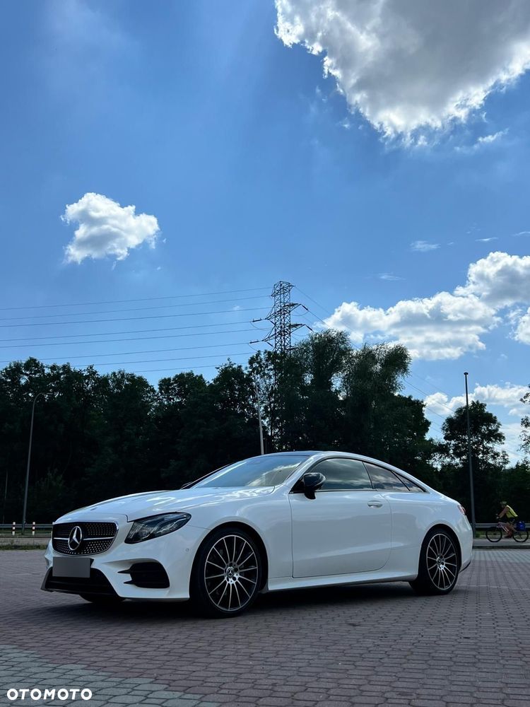 Mercedes-Benz Klasa E 200 4-Matic 9G-TRONIC - 3