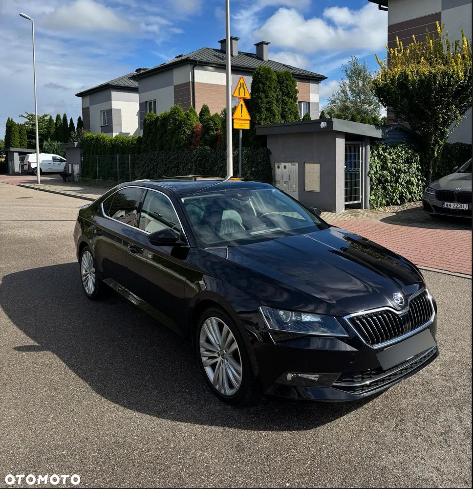 Skoda Superb 2.0 TDI 4x4 Style DSG - 1