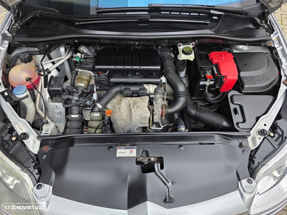 Citroën C4 1.6 HDi Exclusive Airdream - 57