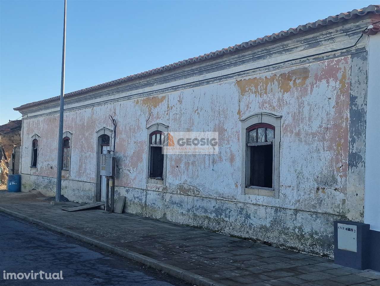 Moradia para Restaurar T9 Venda em Entradas,Castro Verde - Grande imagem: 2/35