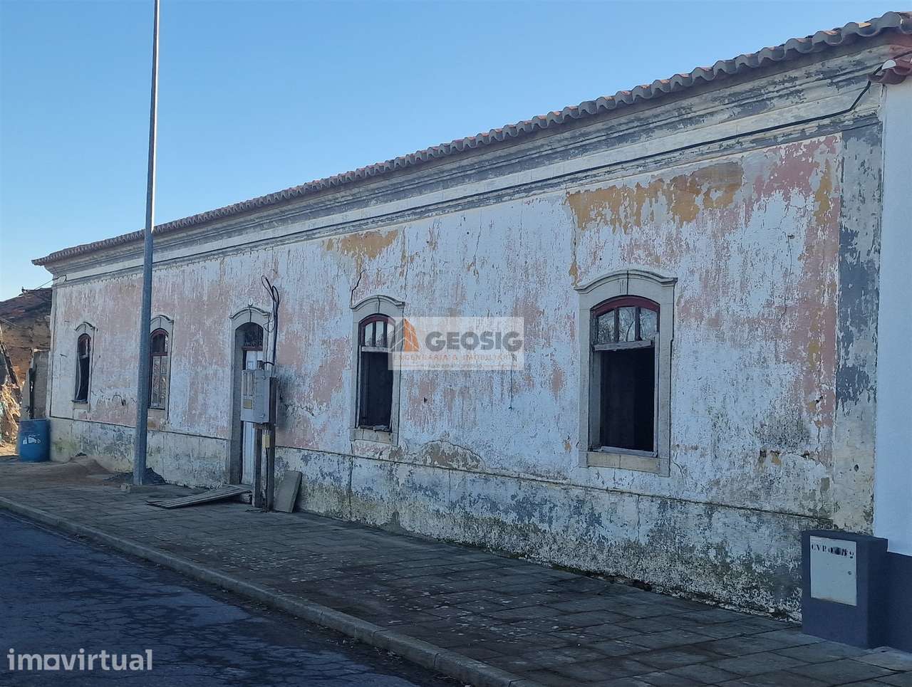 Moradia para Restaurar T9 Venda em Entradas,Castro Verde - Grande imagem: 2/35