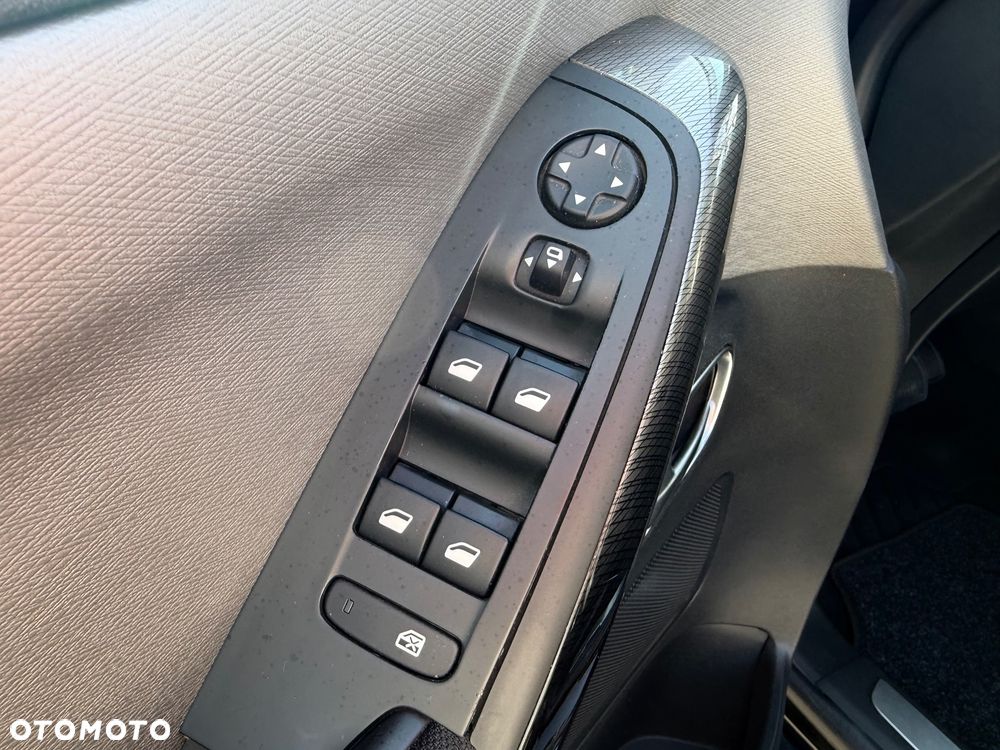 Citroën C4 Grand Picasso BlueHDi 150 EAT6 Exclusive - 16