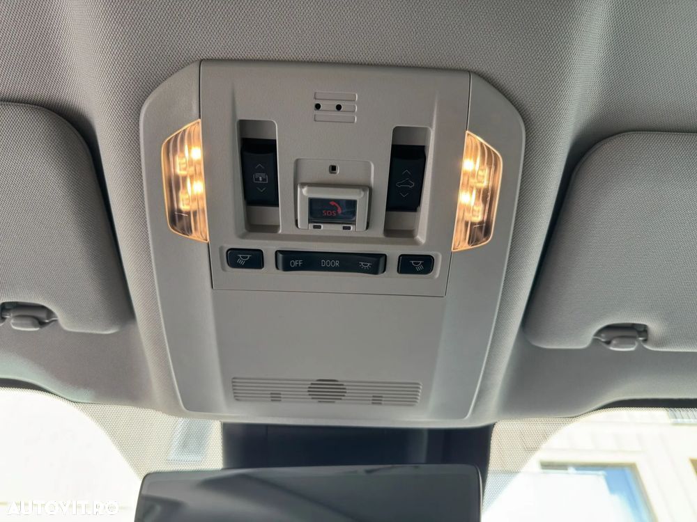 Toyota Highlander 2.5 L Hybrid Dynamic Force 248CP Luxury Pearly - 17