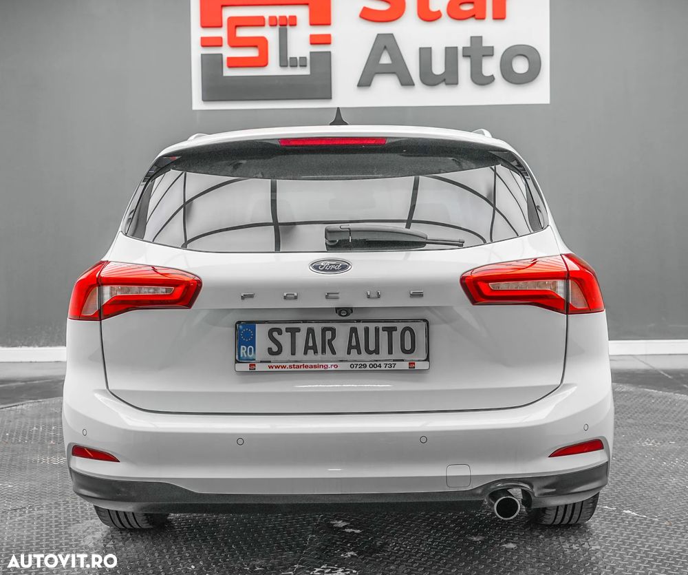 Ford Focus 2.0 EcoBlue Titanium Business - 6