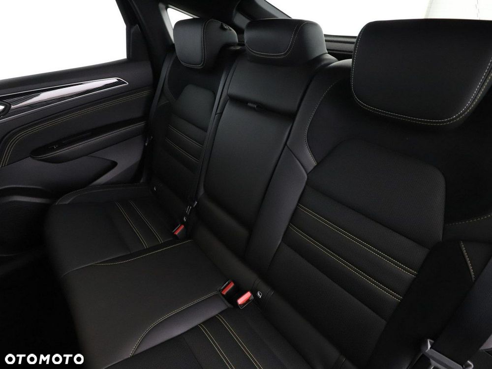 Renault Arkana 1.6 E-TECH E-Tech Engineered MMT - 17