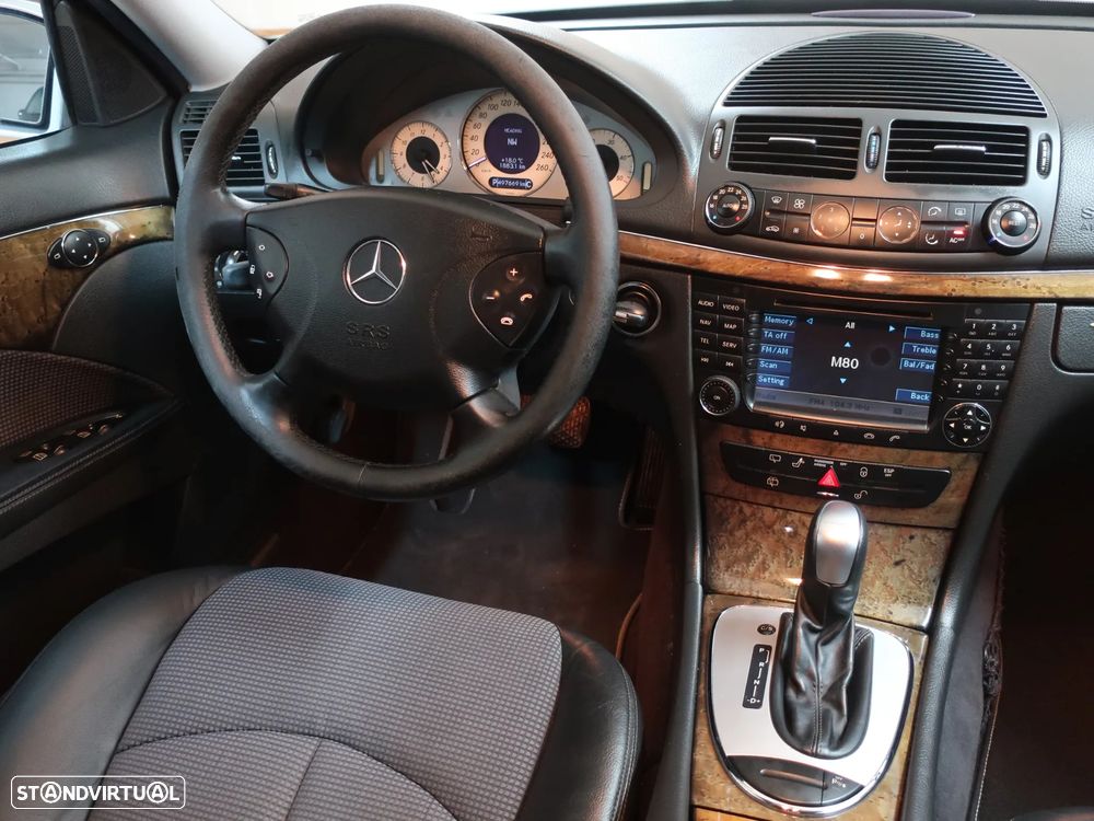 Mercedes-Benz E 220 CDI Auto Avantgarde - 17