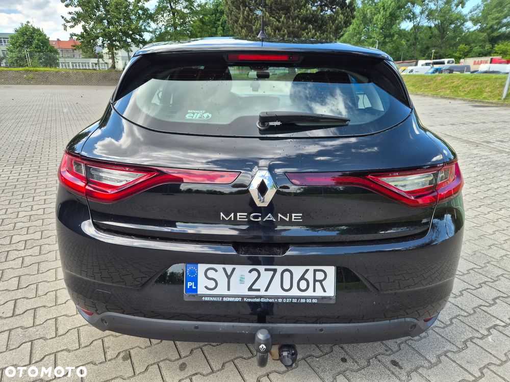 Renault Megane ENERGY TCe 130 PLAY - 6