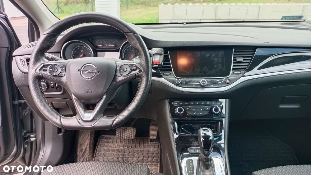 Opel Astra 1.4 T Elite S&S - 9