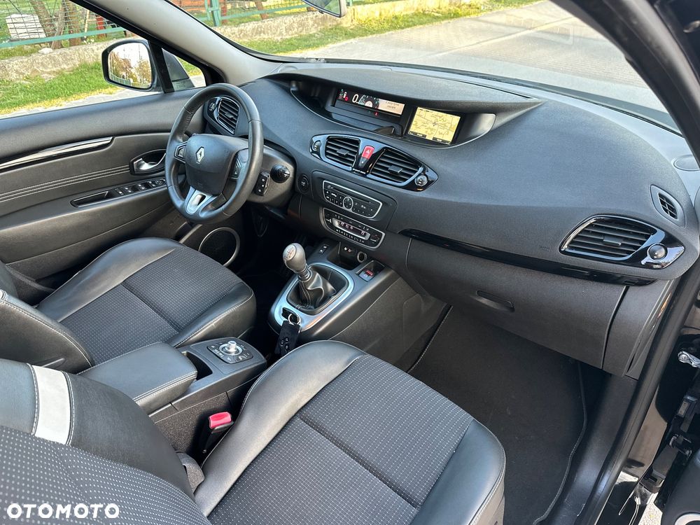 Renault Scenic - 10