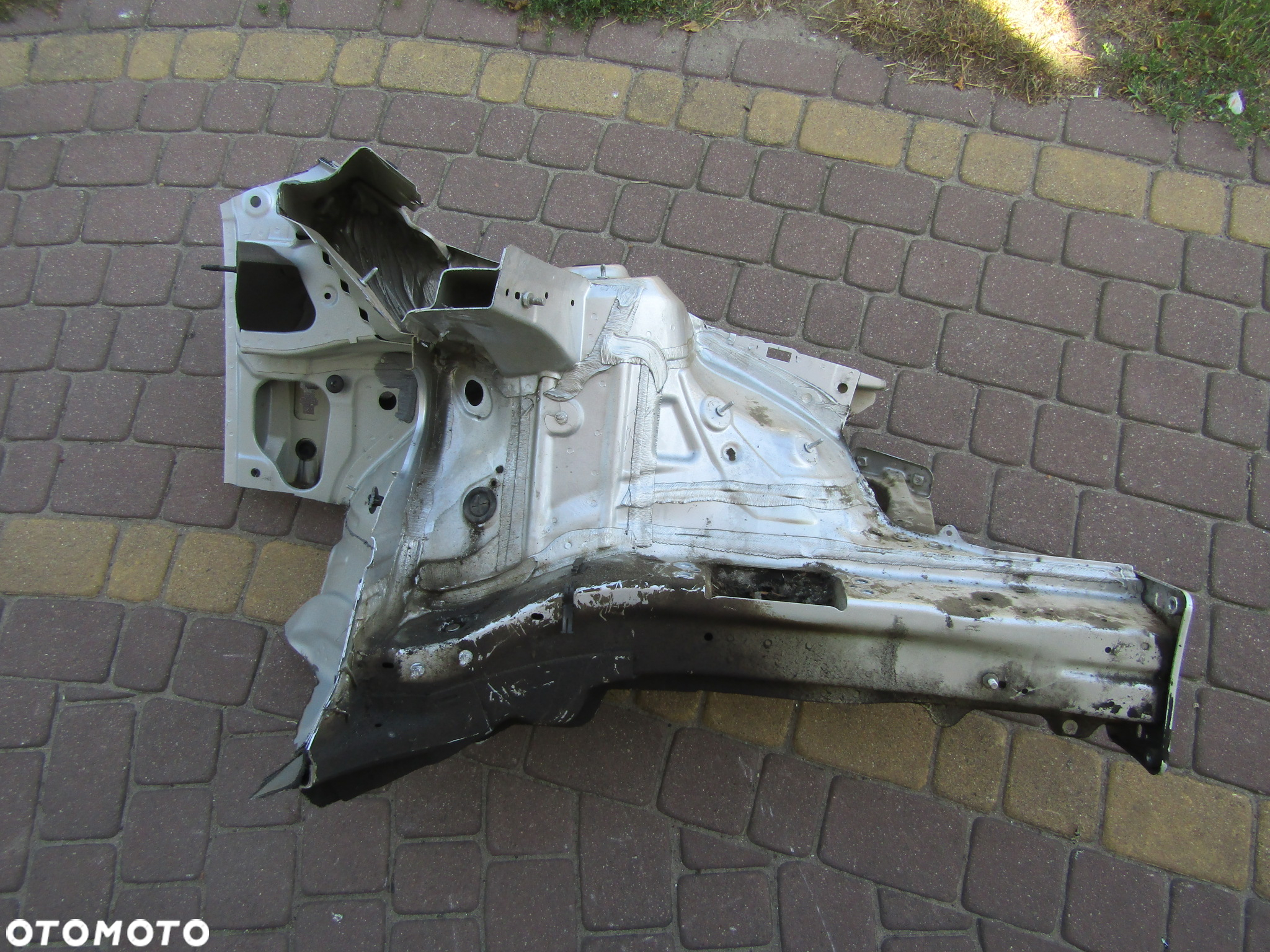 PODŁUŻNICA ĆWIARTKA LEWY PRZÓD SKODA OCTAVIA III LIFT KOMBI  13 20R - 3