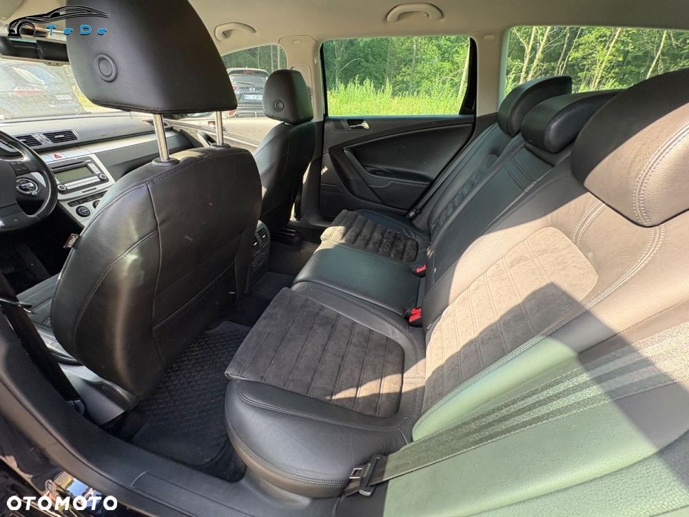 Volkswagen Passat Variant 2.0 TDI DPF 4Mot Highline - 26