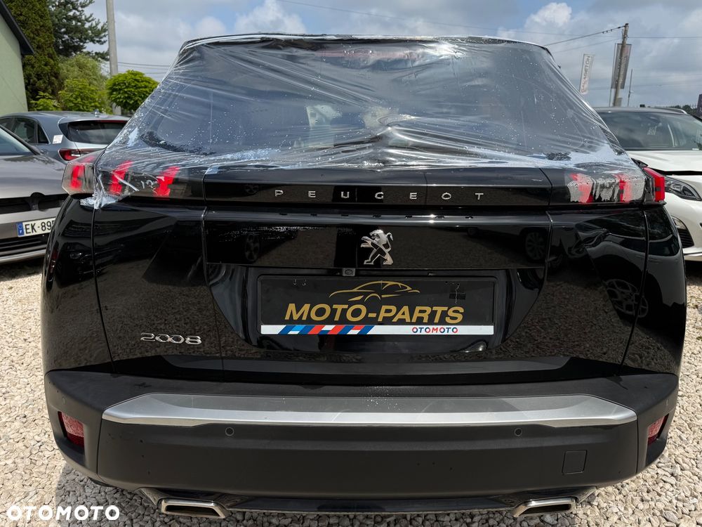 Peugeot 2008 - 7