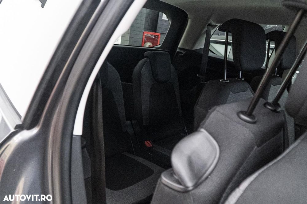 Citroën C4 Grand Space Tourer PureTech 130 Stop&Start SELECTION - 12