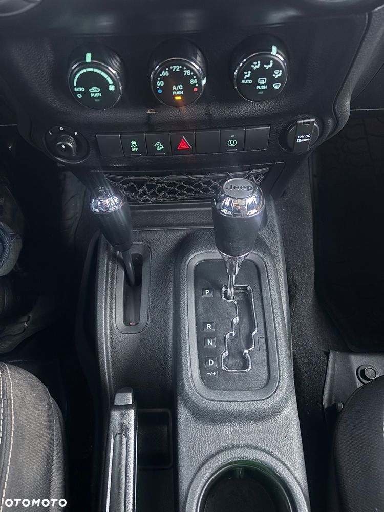 Jeep Wrangler Unlimited 3.6 Automatik Rubicon X - 18