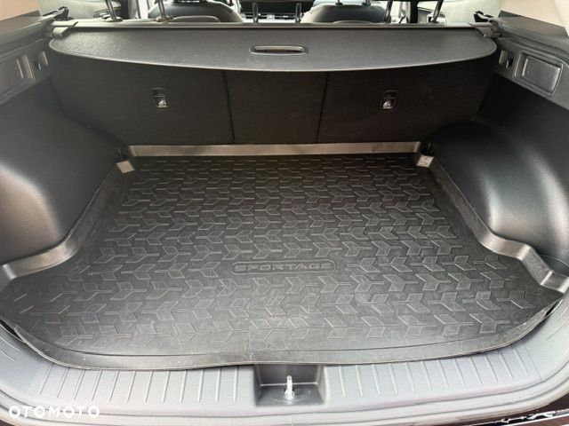 Kia Sportage 1.6 T-GDI MHEV Business Line 2WD DCT - 22
