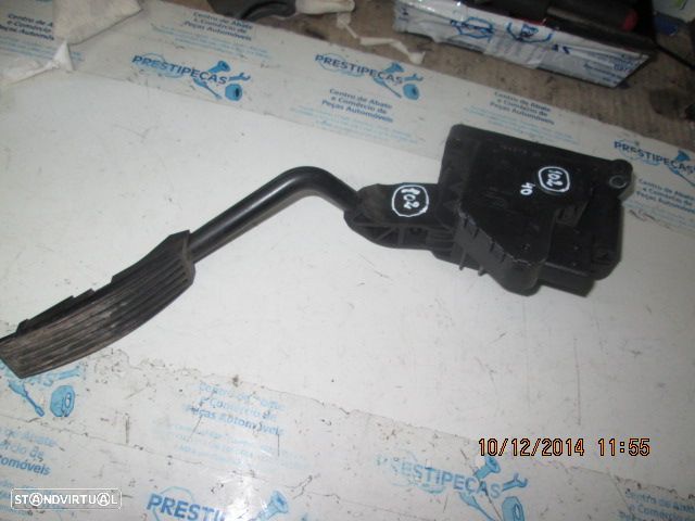 Pedal 57702021 FIAT GRANDE PUNTO 2007 - 1