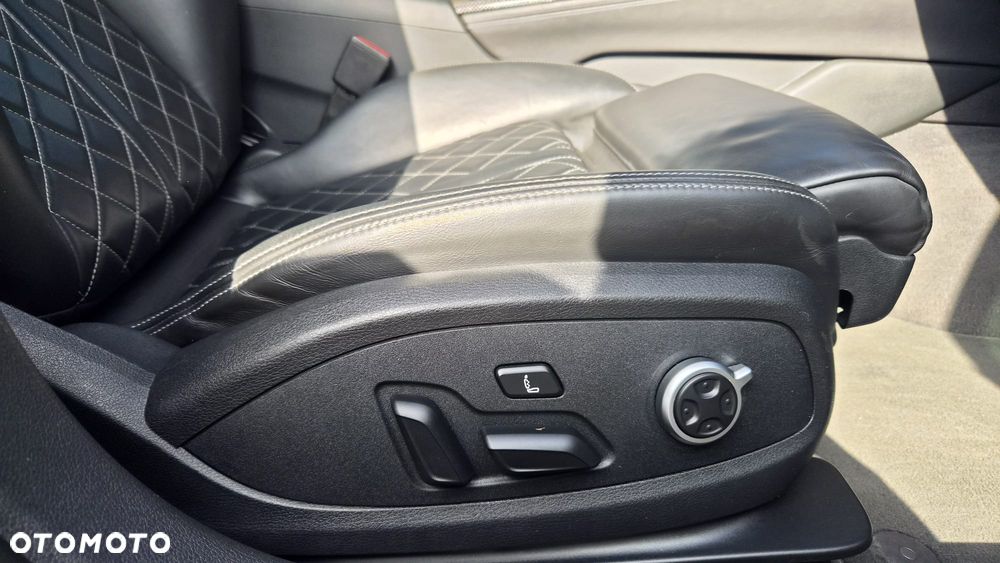 Audi S4 Limousine - 13