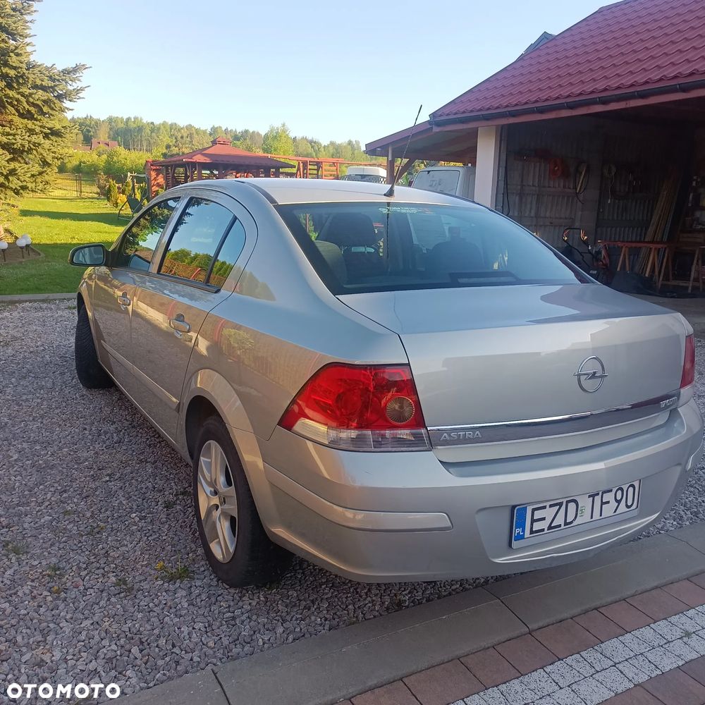 Opel Astra 1.7 CDTI Enjoy - 3