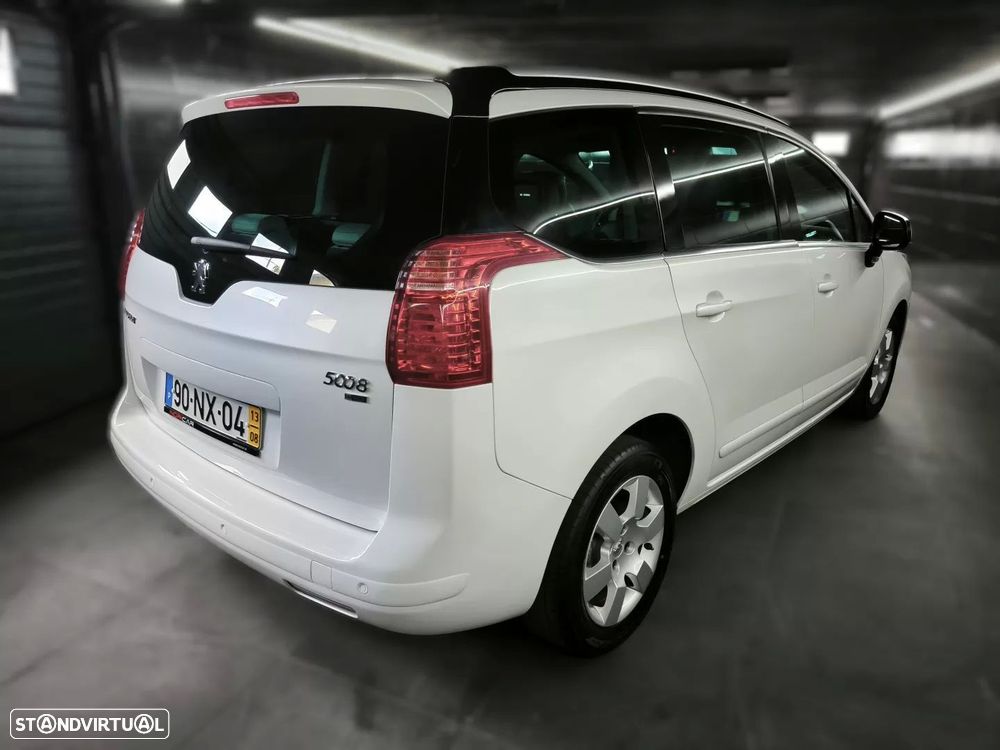 Peugeot 5008 1.6 E-HDi 5L Allure 2-Tronic - 4