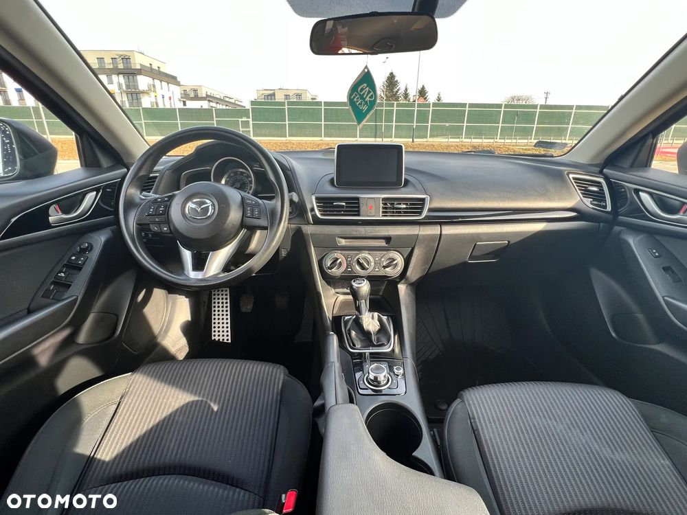 Mazda 3 - 4