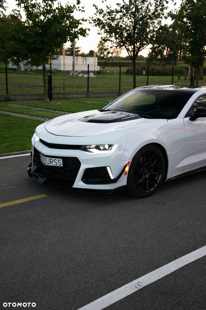 Chevrolet Camaro - 2