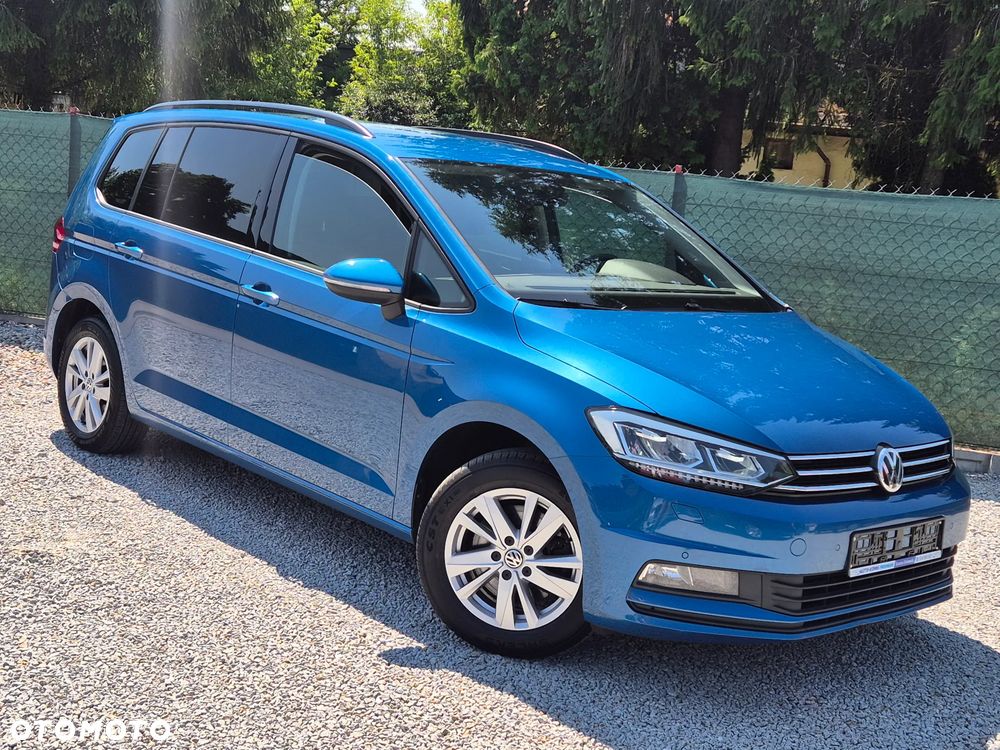 Volkswagen Touran 2.0 TDI SCR Comfortline - 10