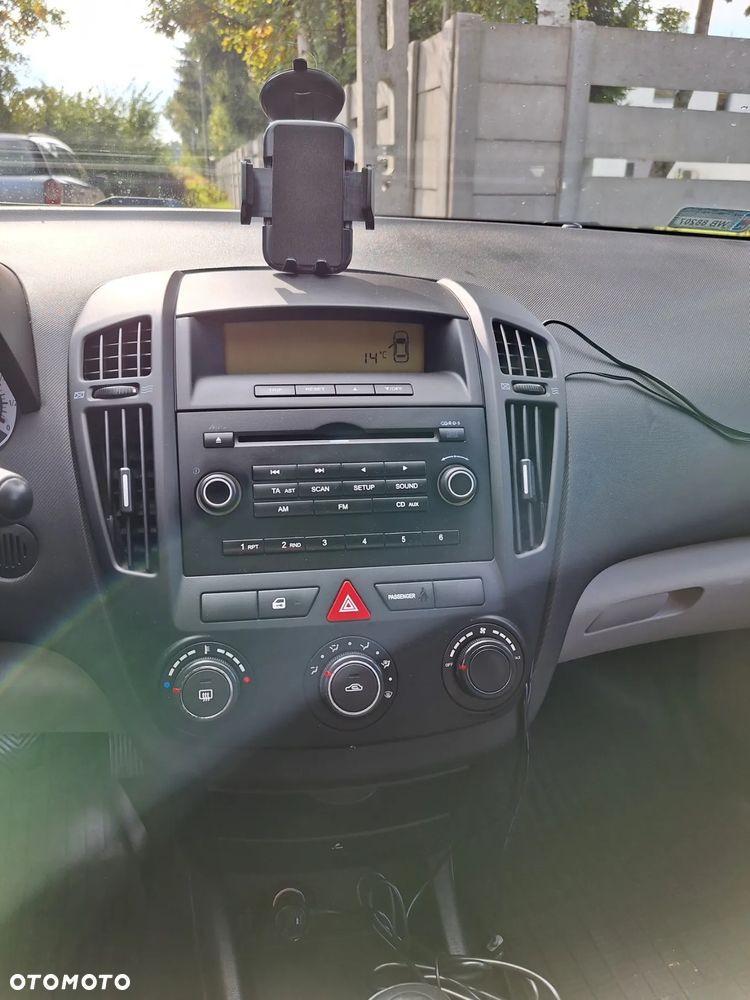 Kia Ceed Cee'd 1.4 Comfort - 11