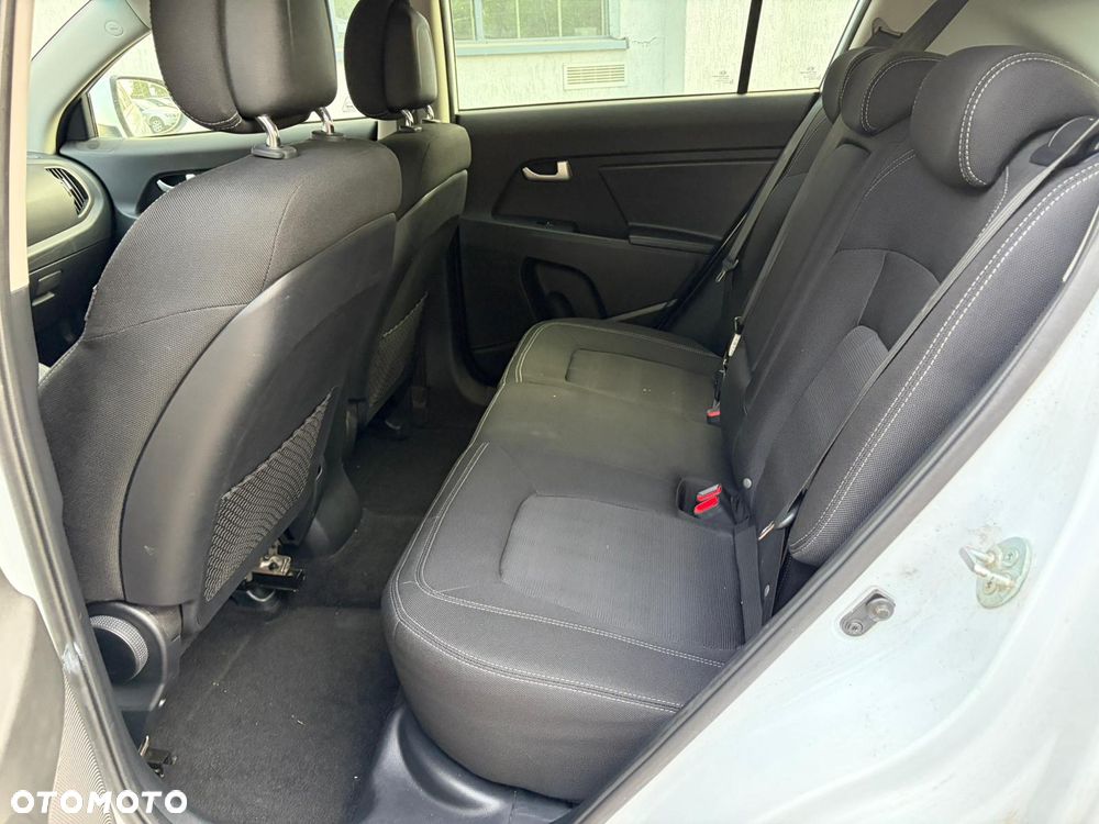 Kia Sportage 1.7 CRDI 2WD Vision - 24