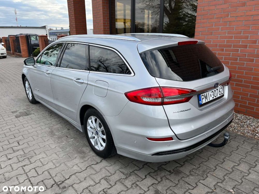 Ford Mondeo - 4