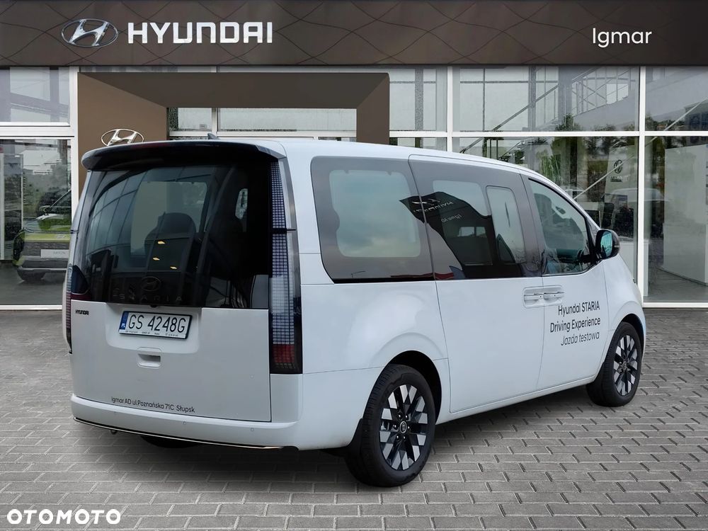 Hyundai Staria 1.6 T-GDI HEV Luxury - 5