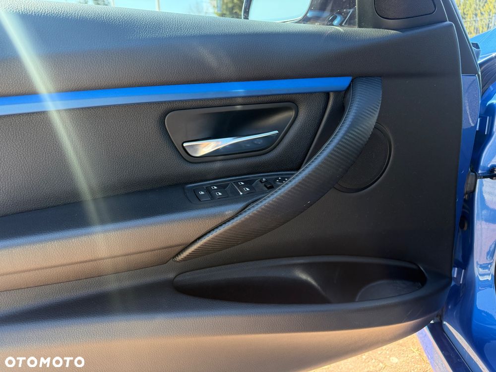 BMW Seria 3 330i GPF xDrive M Sport Shadow sport - 5