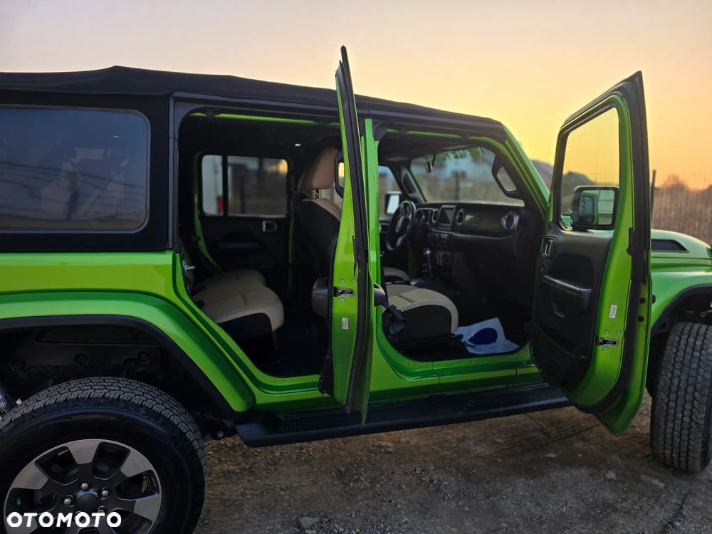 Jeep Wrangler - 6