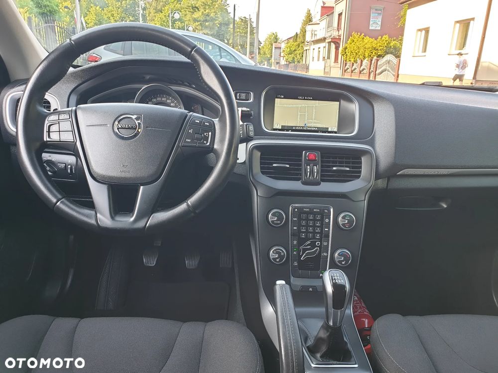 Volvo V40 Cross Country D2 Plus - 6