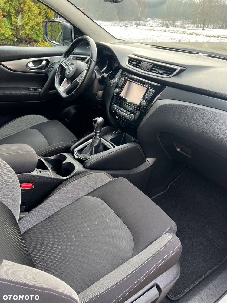 Nissan Qashqai 1.6 DIG-T TEKNA+ - 22