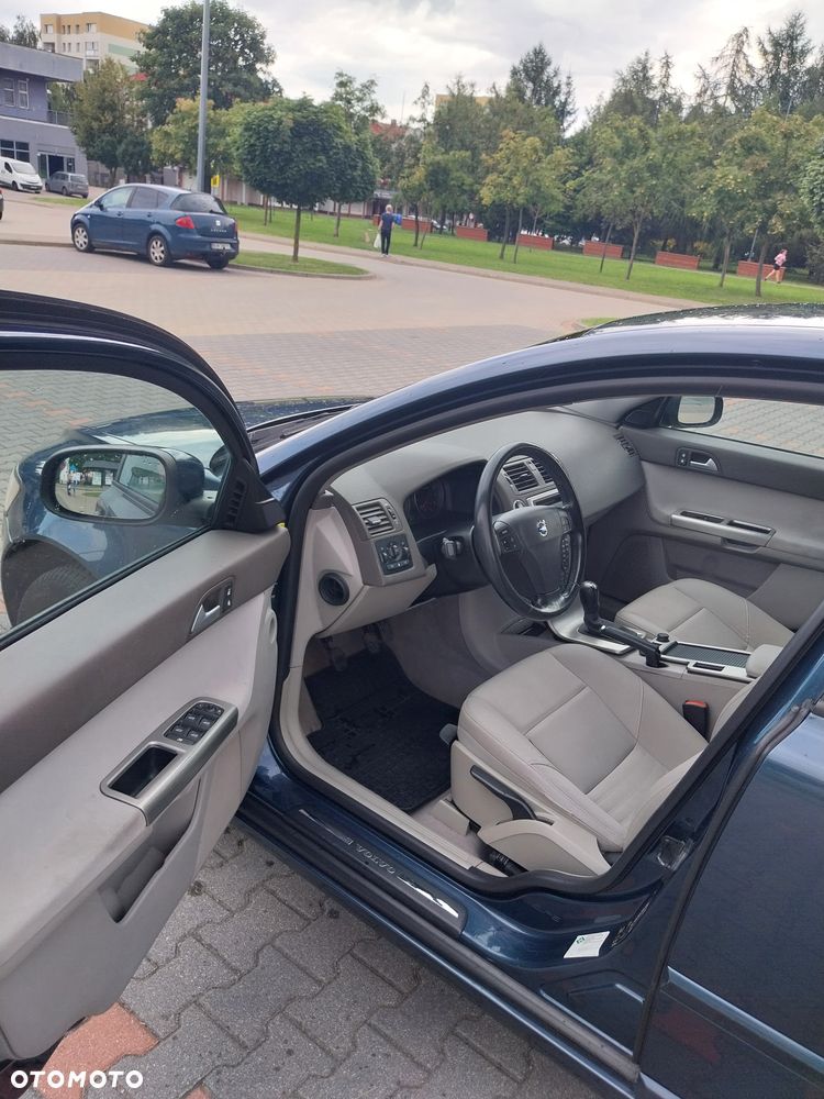 Volvo V50 1.6 - 15