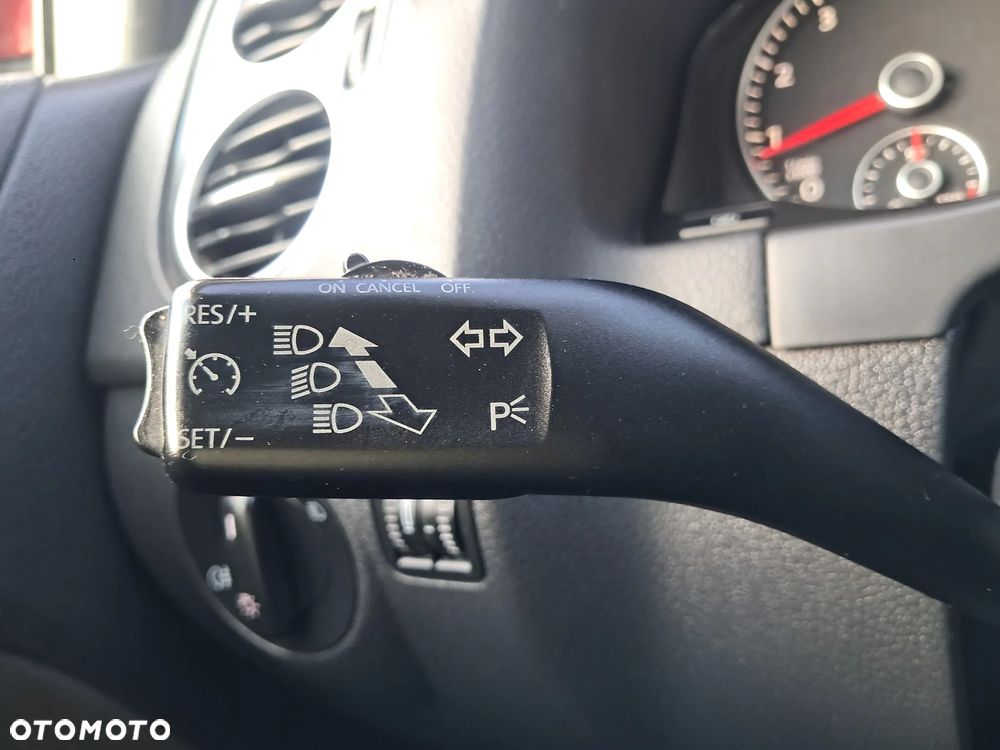 Volkswagen Golf 1.4 Style - 24