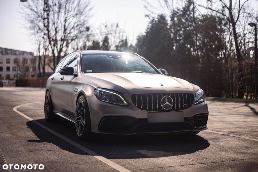 Mercedes-Benz Klasa C 63 S AMG 9G - 4