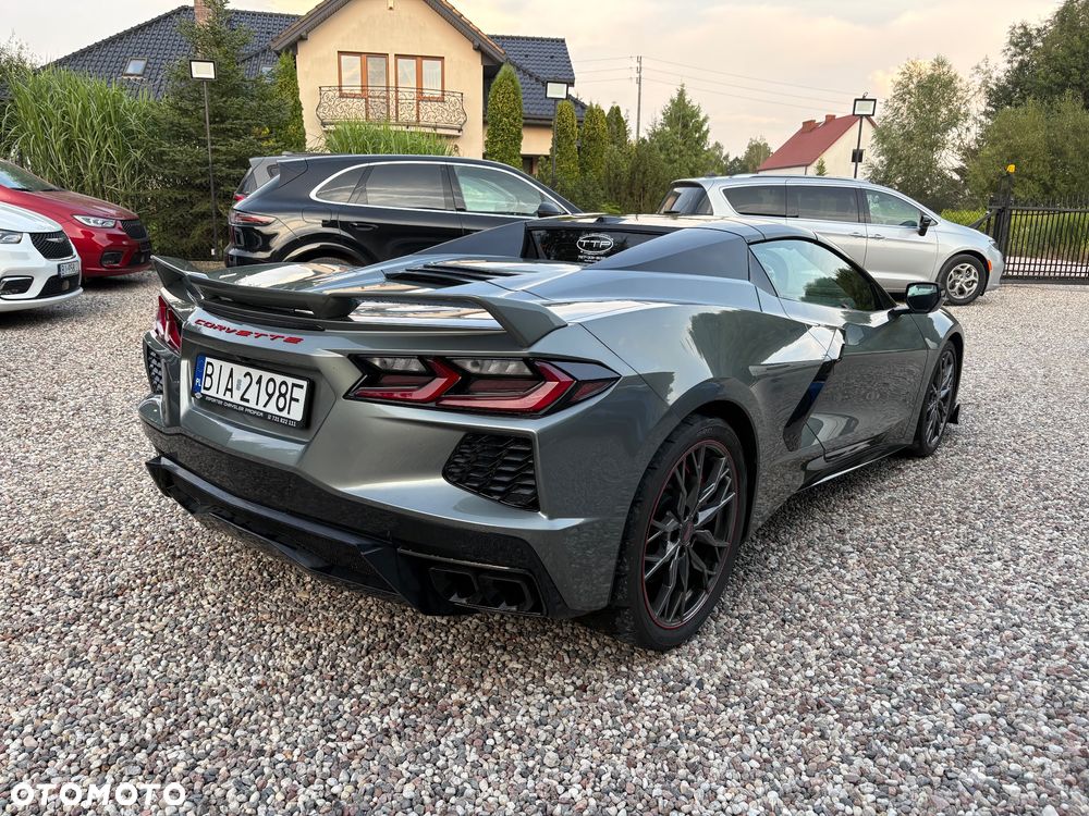 Chevrolet Corvette - 3