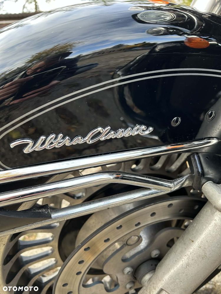 Harley-Davidson FLH Electra Glide - 10