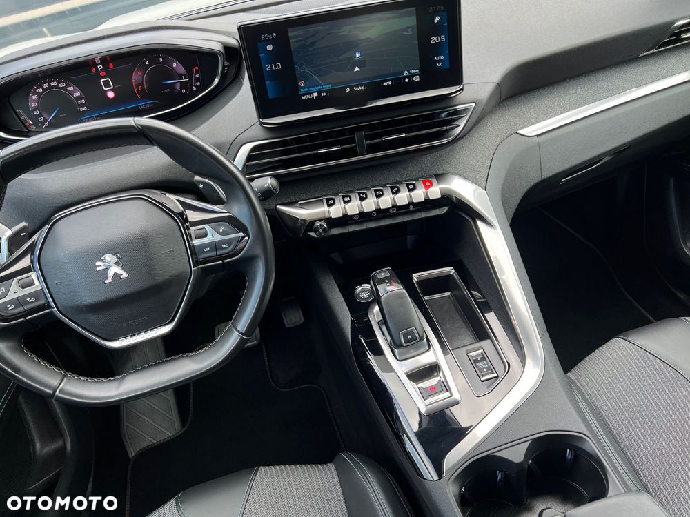 Peugeot 3008 1.5 BlueHDi Crossway S&S EAT8 - 24