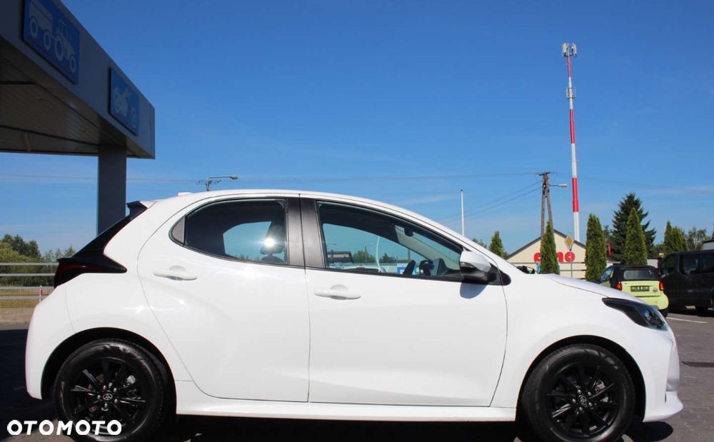 Toyota Yaris - 7