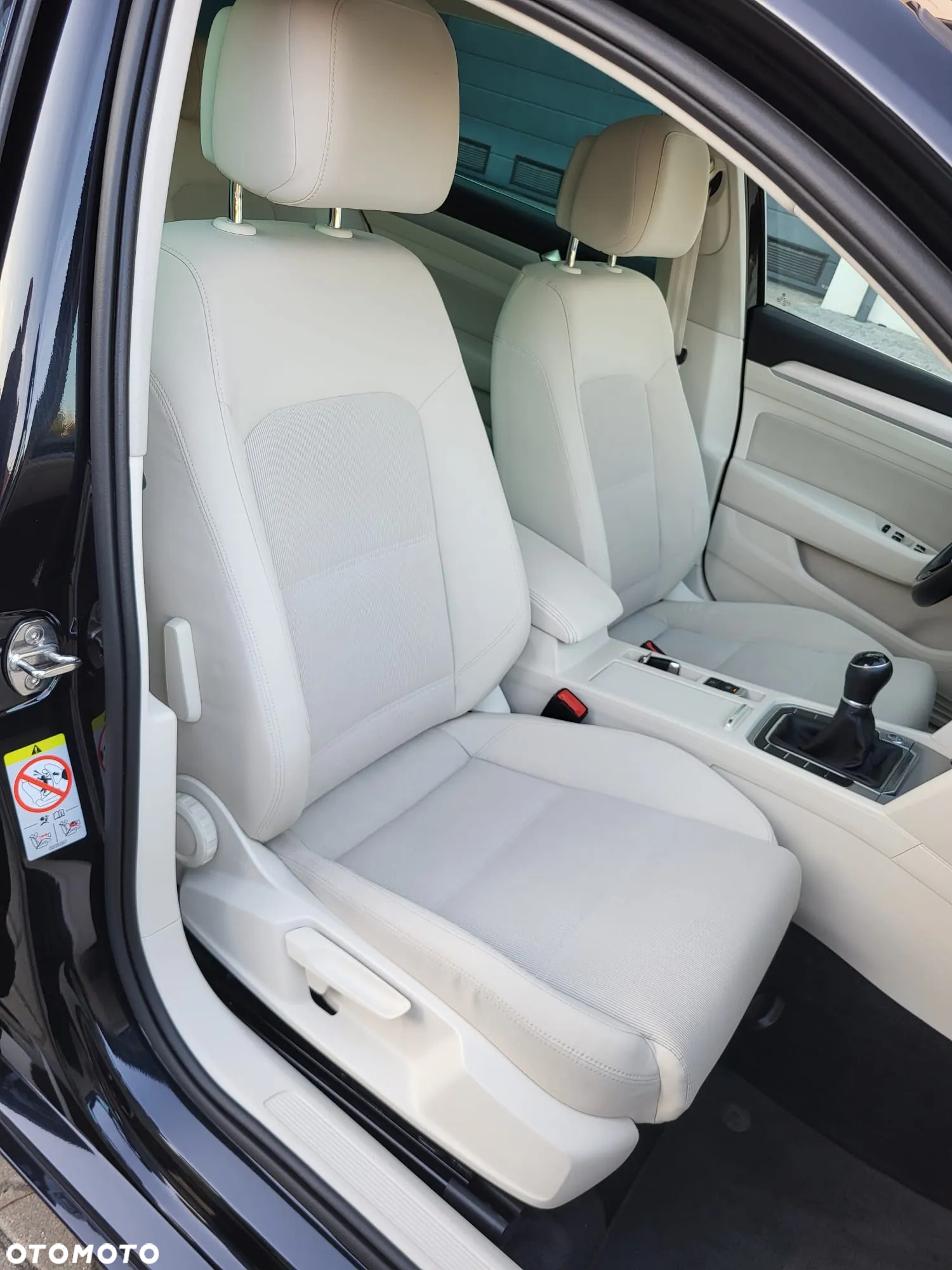 Volkswagen Passat 2.0 TDI BMT Comfortline - 15