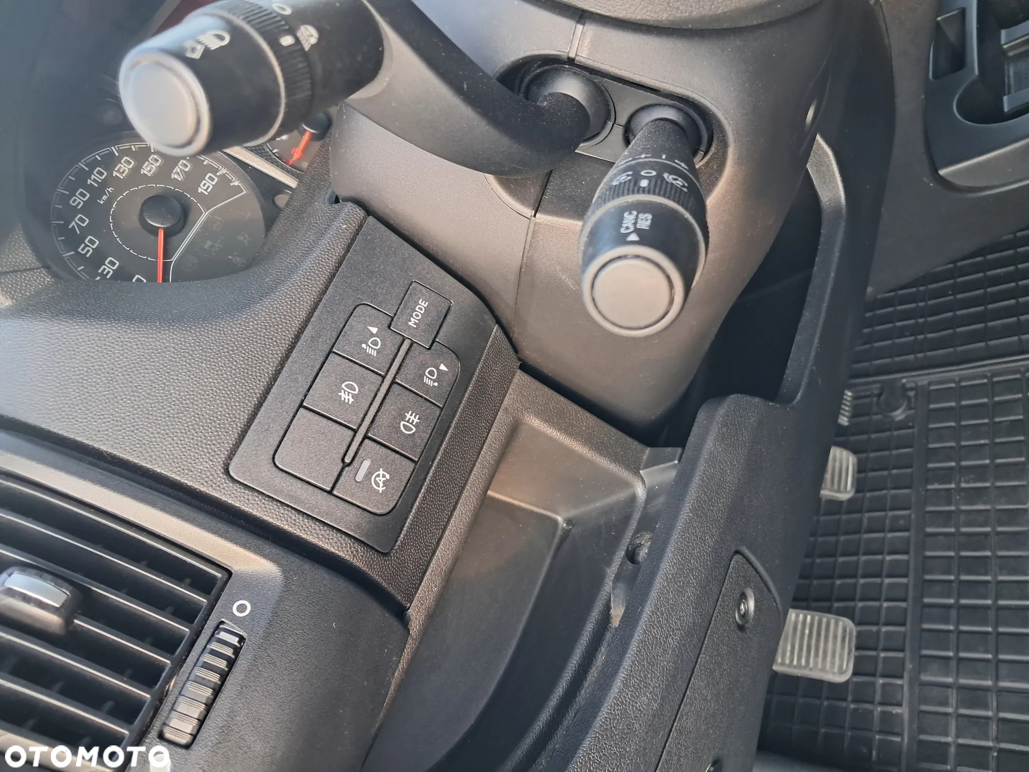 Peugeot BOXER - 22